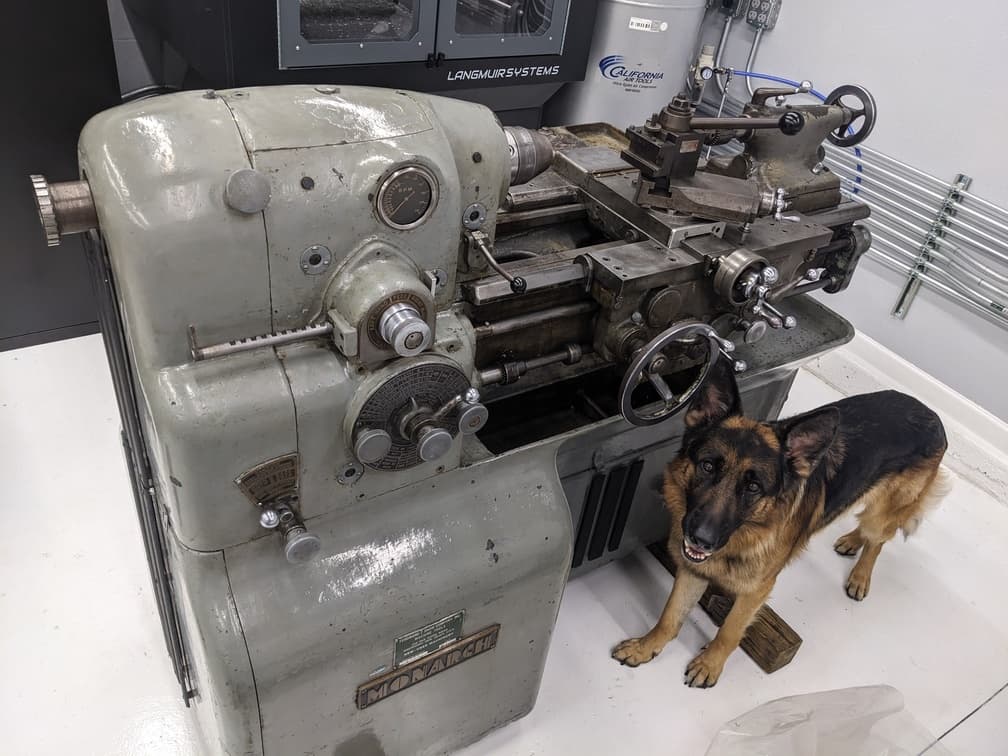 Monarch 10ee with dog 